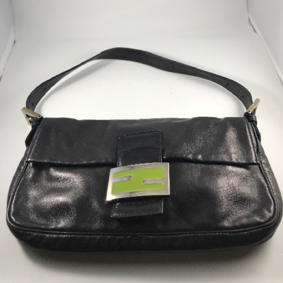 Vintage Fendi Baguette Black Bag - Picture 3 of 4